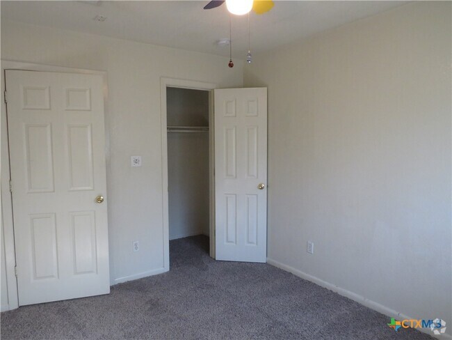 Building Photo - 8221 Sam Rayburn Dr Unit 103 Rental