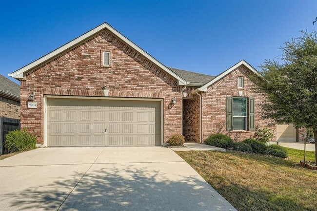 Photo - 7904 Nightwing Rd House