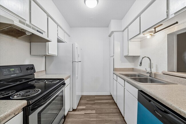 4647 Wild Indigo St Unit 359