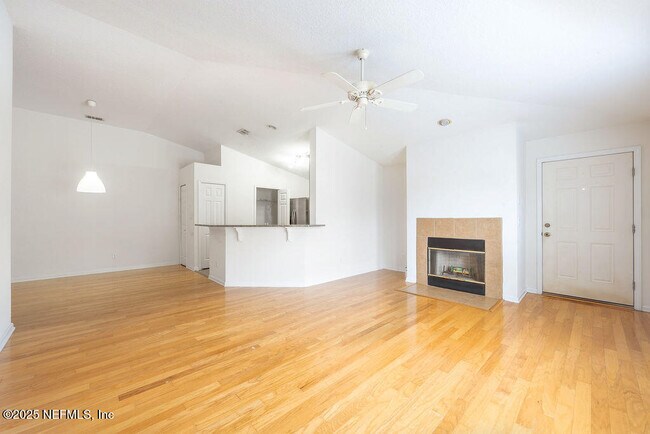 Photo - 168 Jardin De Mer Pl Unit 168