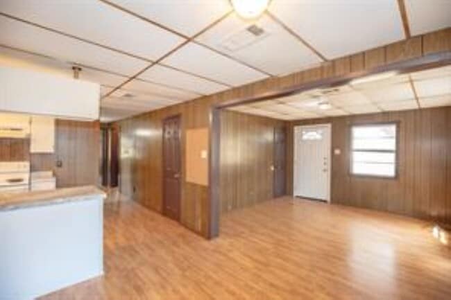 Photo - 1805 Oriole Dr