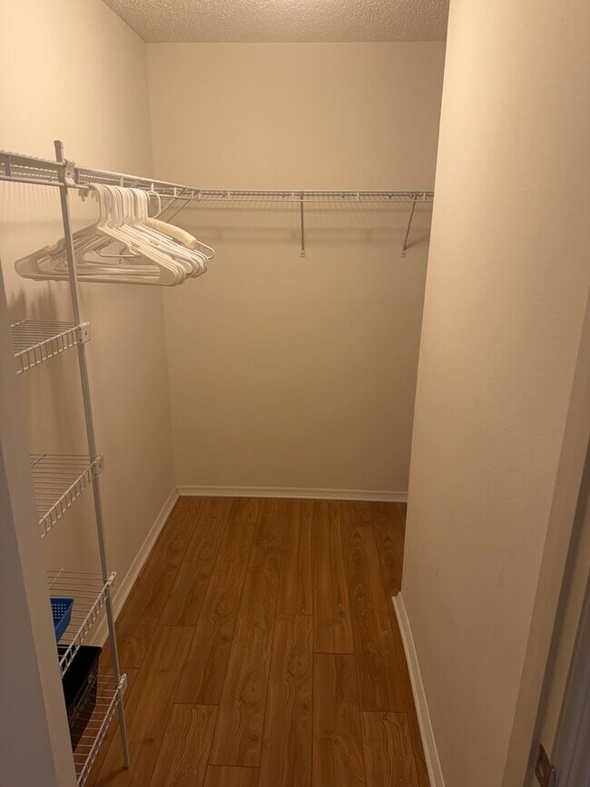Photo - 2318 Oak Bend Pl