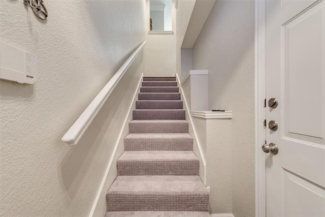 Photo - 2902 State St Unit 1