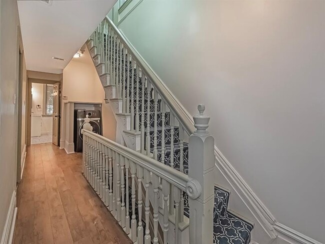 Photo - 628 N Euclid Ave