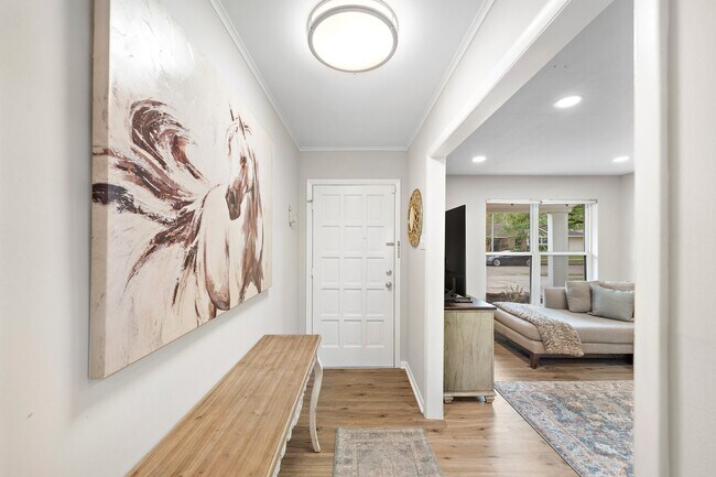 Photo - 5802 Effingham Dr