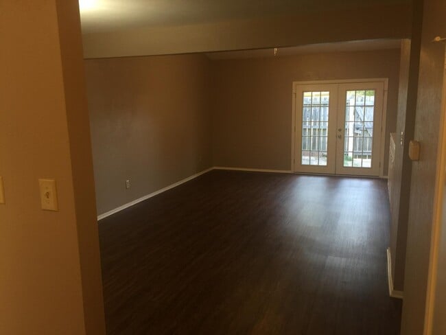 Photo - 2800 Longmire Dr Unit 43