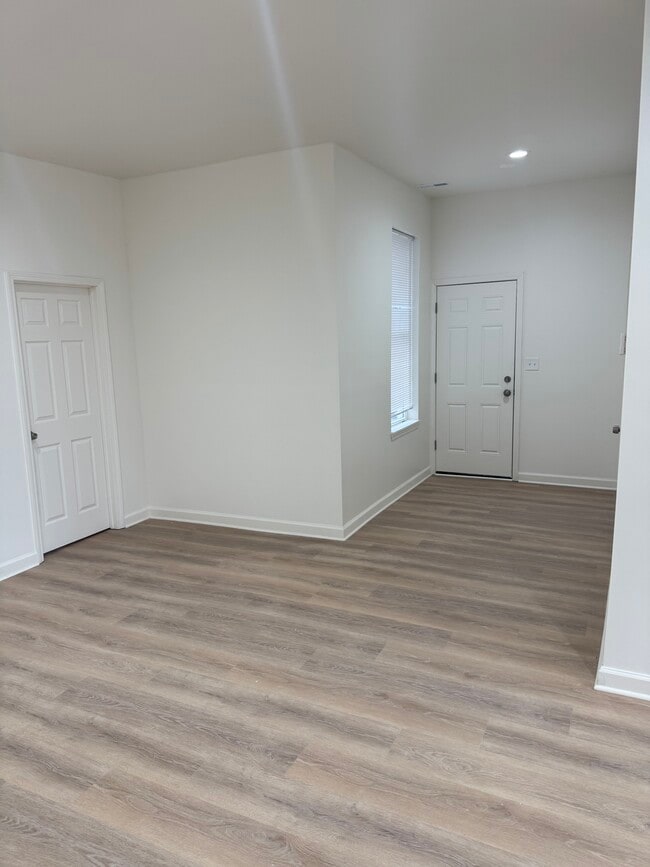 Photo - 3840 W Roosevelt Rd