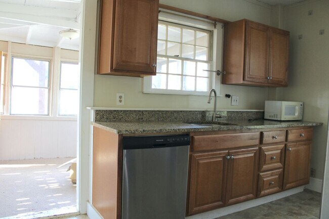 Photo - 14 Pond St Unit #2r