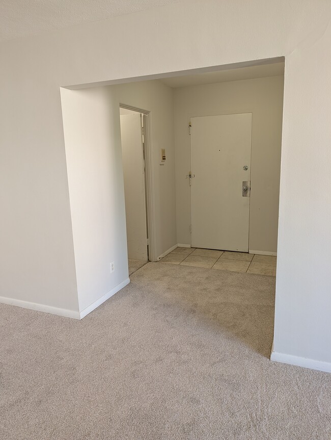Photo - 700 East Ave Unit A7