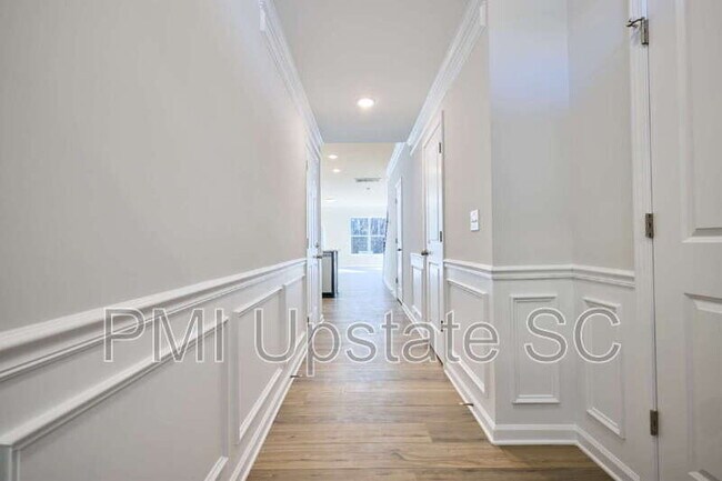 Photo - 49 Fair Vlg Ln