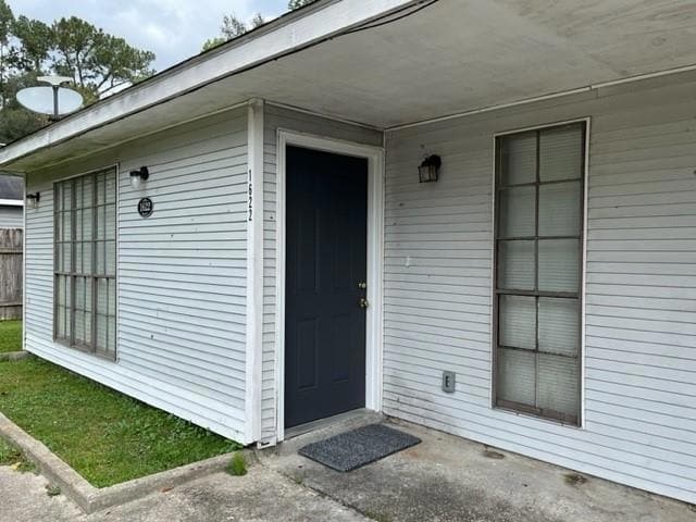 Building Photo - 1620 Beech St Unit 22