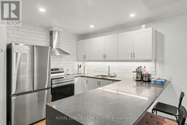 Photo - 66 St Francis St Unit 103
