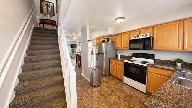 Photo - 1300 Seaway Dr