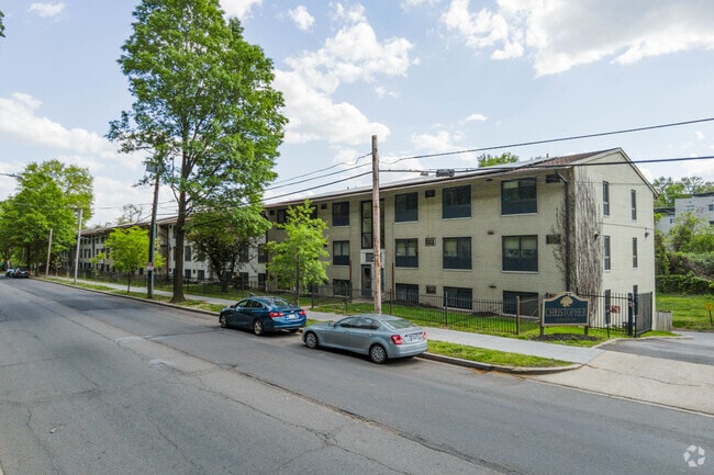 3101-3111 Naylor Rd SE - Christopher Condominiums