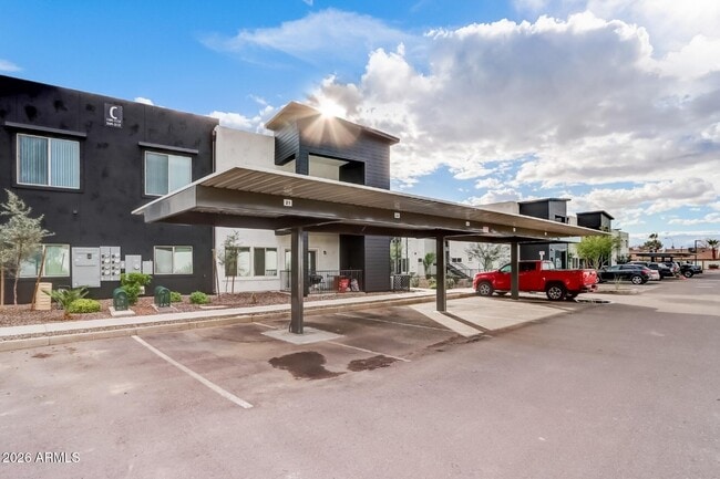 Photo - 9160 N 67th Ave Unidad 219