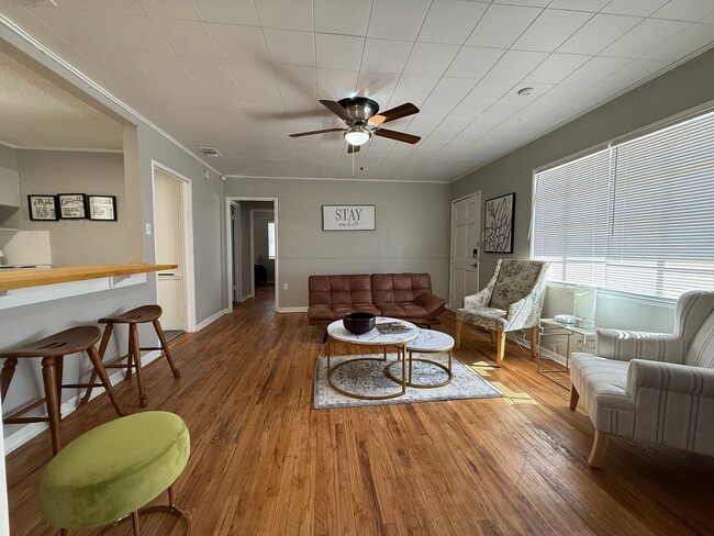 Photo - Furnished Short Term Rental