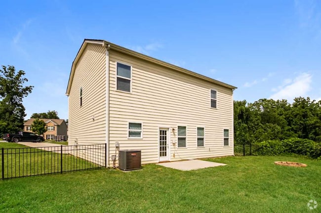 Building Photo - 206 Sassafras Rd Rental