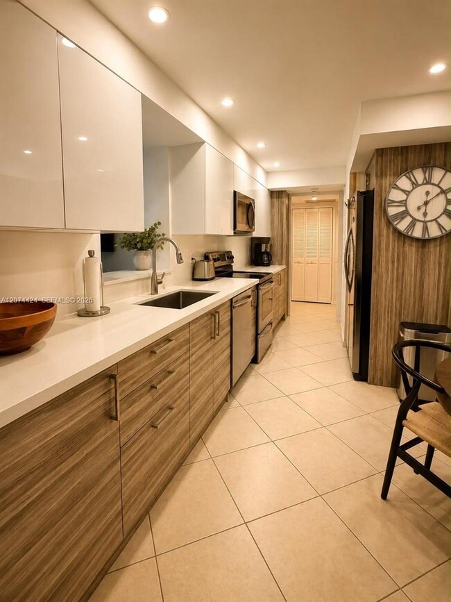 Photo - 5100 N Ocean Blvd Unit 312