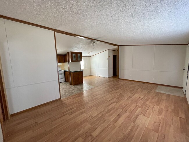 Photo - 3 BR, 2 BA doublewide in Pikeville!