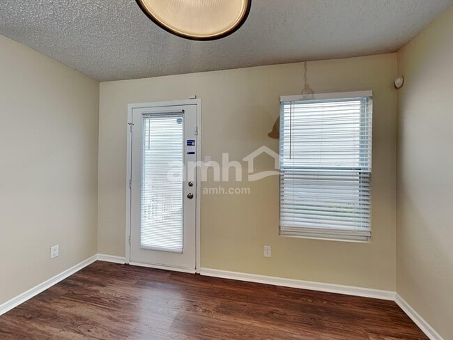 Photo - 12671 Republic Dr