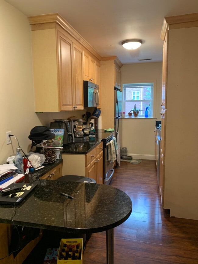 Photo - 148 Newton St