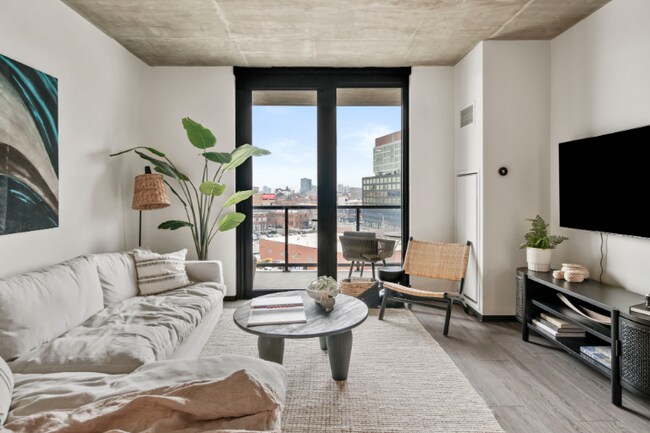 Photo - 1494 W Randolph St Apartment