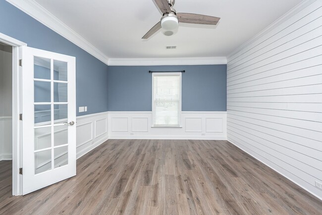 Photo - 4 Bedroom, 3 Bathroom Home in Bradford Pointe - Summerville