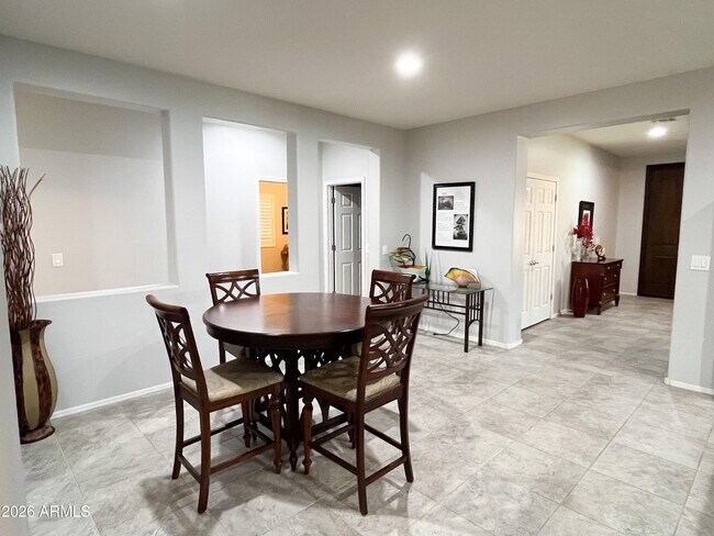 Photo - 25935 W Potter Dr
