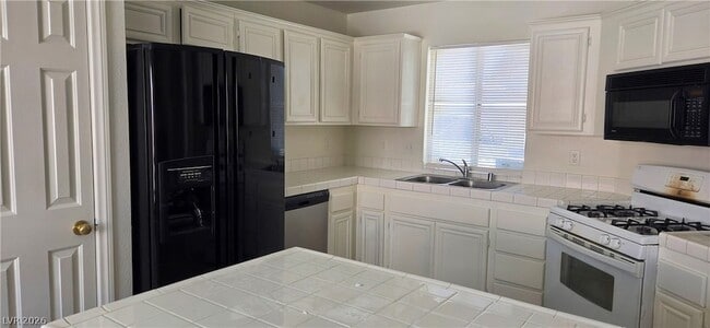 Photo - 1452 Padbury Ct