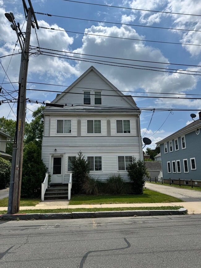 Building Photo - 121 Merrymount Rd