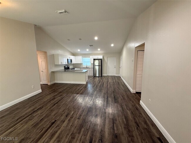 Photo - 3003 Harvard Cir