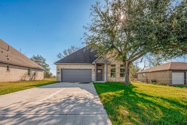 Photo - 3639 Needville Ave