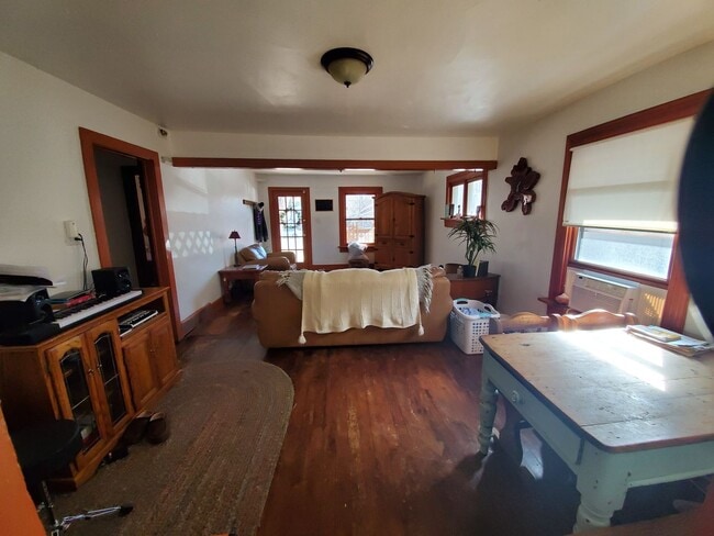 Photo - 219 N Sherwood St Unit Whole house