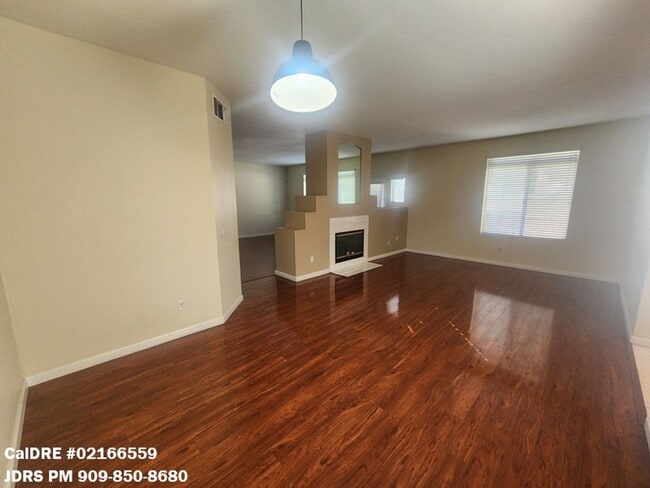 Photo - Ontario 3 Bedroom Townhome