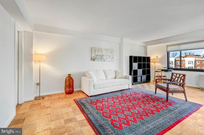 Photo - 5410 Connecticut Ave NW Unit 604