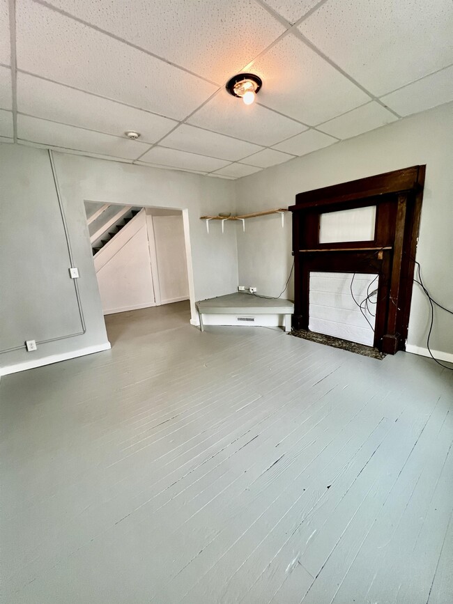 Photo - 535 Locust Ave