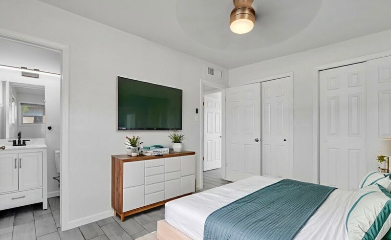 Photo - 9412 Beals St