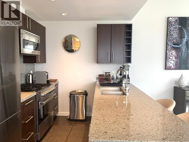 Photo - 1708 Columbia St