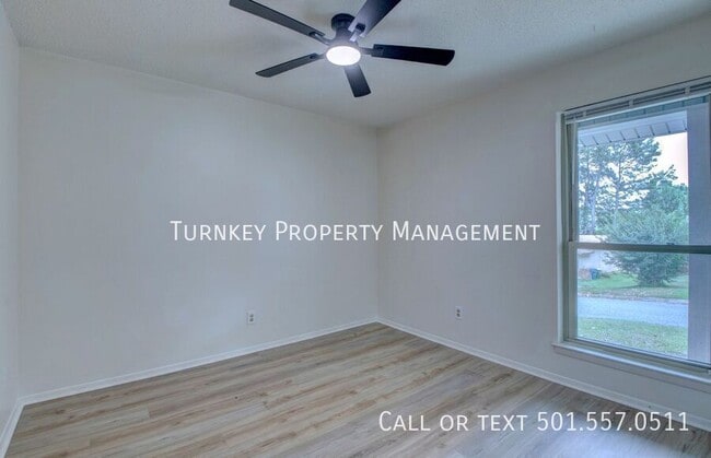 Photo - 1910 Fair Oaks Dr