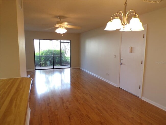 Photo - 634 Bird Bay Dr E Unit 102