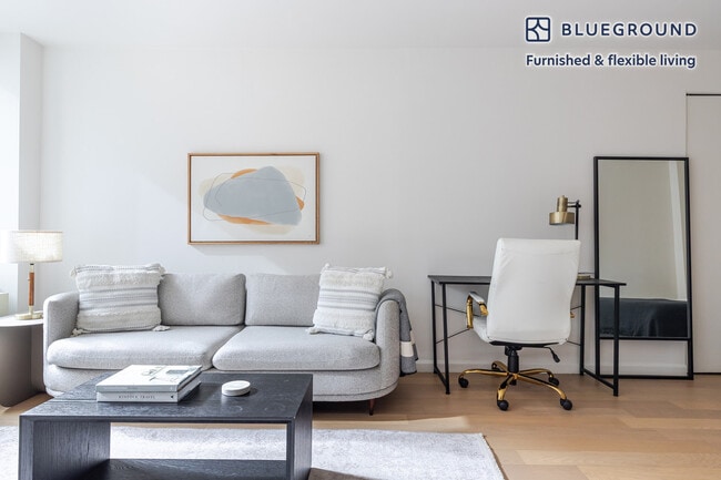 Photo - 180 W 20th St Unit FL10-ID1777