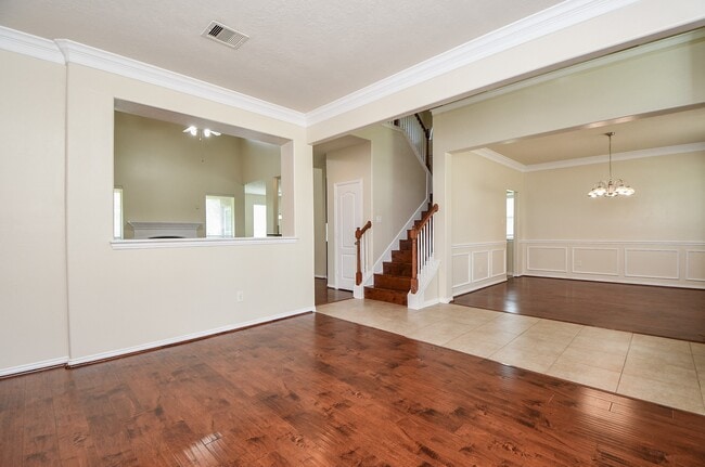 Photo - 5327 Laura Lee Ln