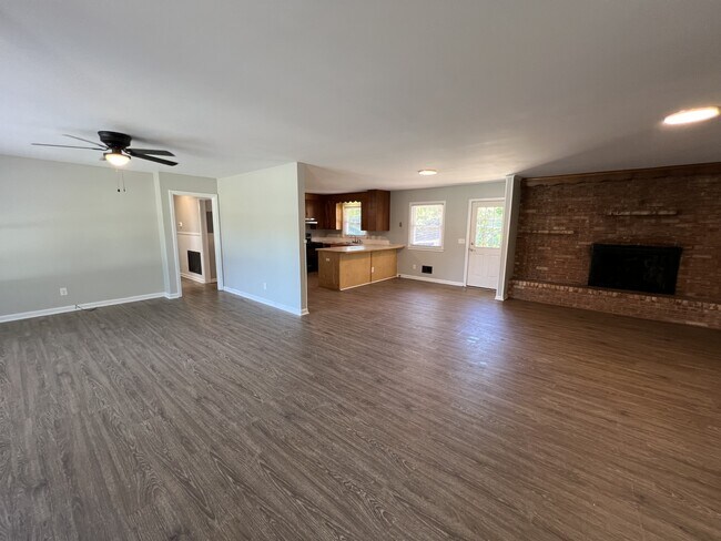 Photo - 5305 Ridgewood Heights Dr