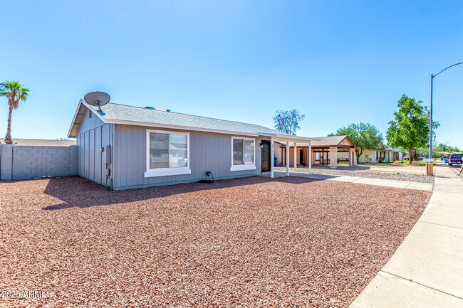 Photo - 2731 E Charleston Ave