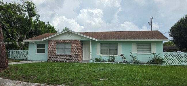 Building Photo - 3104 Tropic Blvd