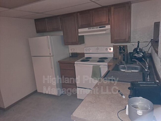 Photo - 520 NE Garfield St Unit #3