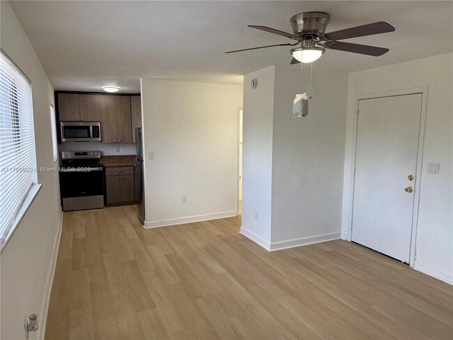 Building Photo - 180 NE 71st St Unit 10 Rental