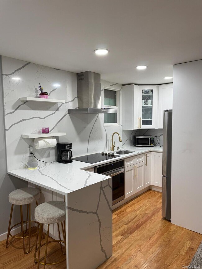 Photo - 2131 Mohansic Ave House