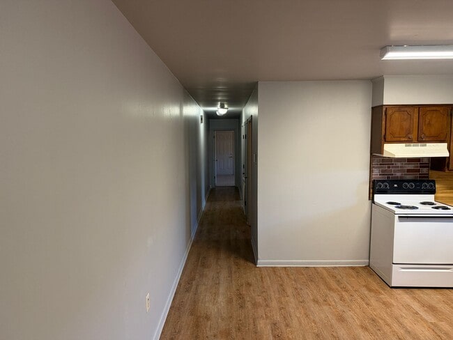 Photo - 2509 Simms St