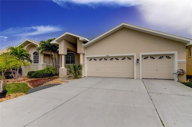 Photo - 1421 Beach Club Ln